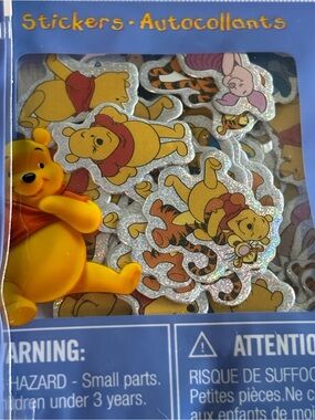 Disney Winnie the Pooh Holographic Sticker Pack – 100 Stickers